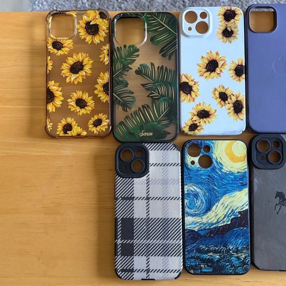 iPhone 13 case bundle - Picture 5 of 5